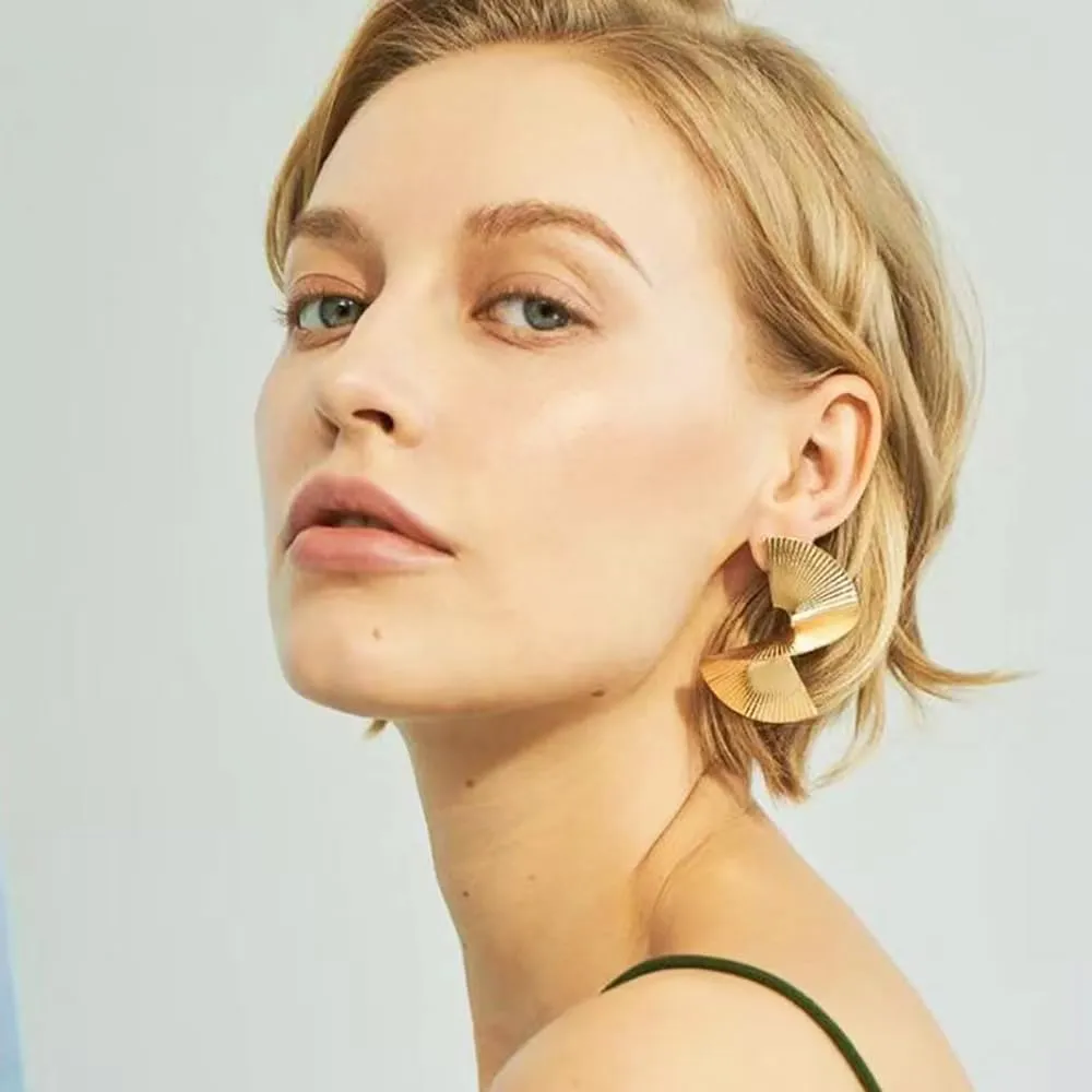 6 Pairs Gold Drop Dangle Earrings for Women Geometric Statement Earring Exaggerated Twisted Gold Earrings Set Jewelry for Women